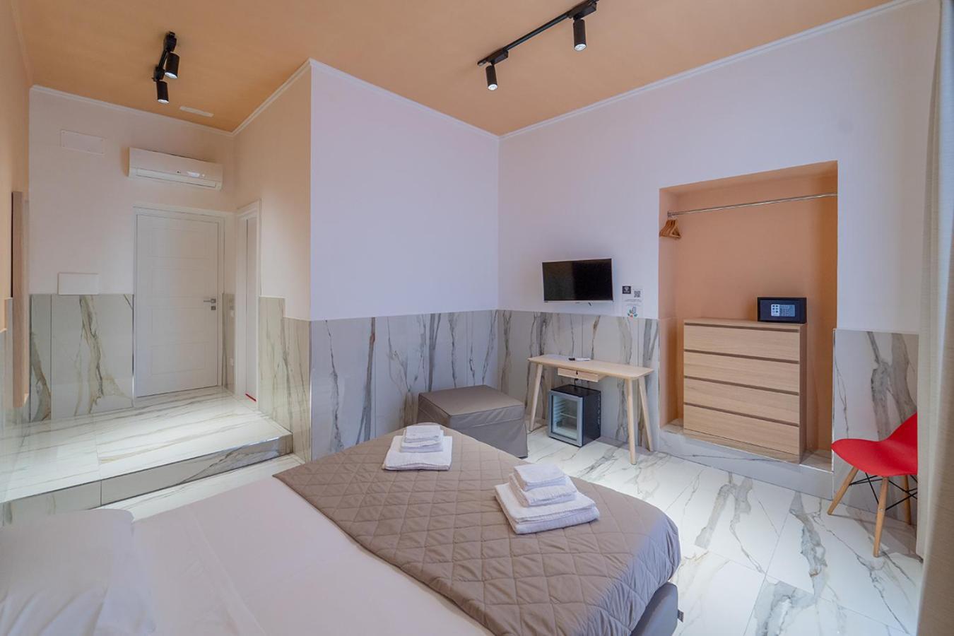 P.C. Boutique H. Vesuvius, Napoli Centro, By Clapa Group Hotel Exterior photo